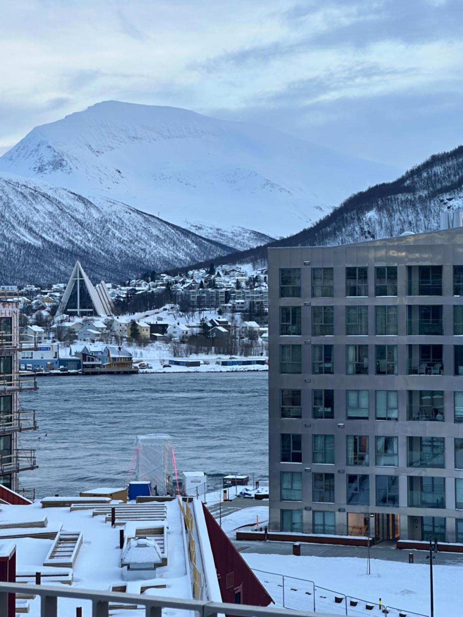 Thenorthernexplorer Penthouse Tromsø Buitenkant foto