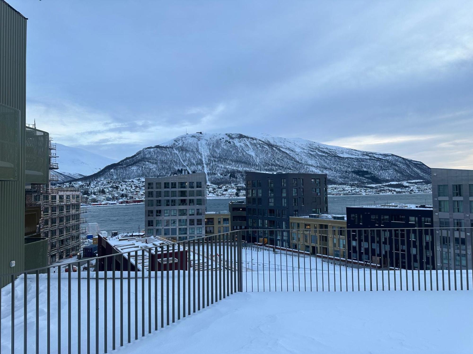 Thenorthernexplorer Penthouse Tromsø Buitenkant foto