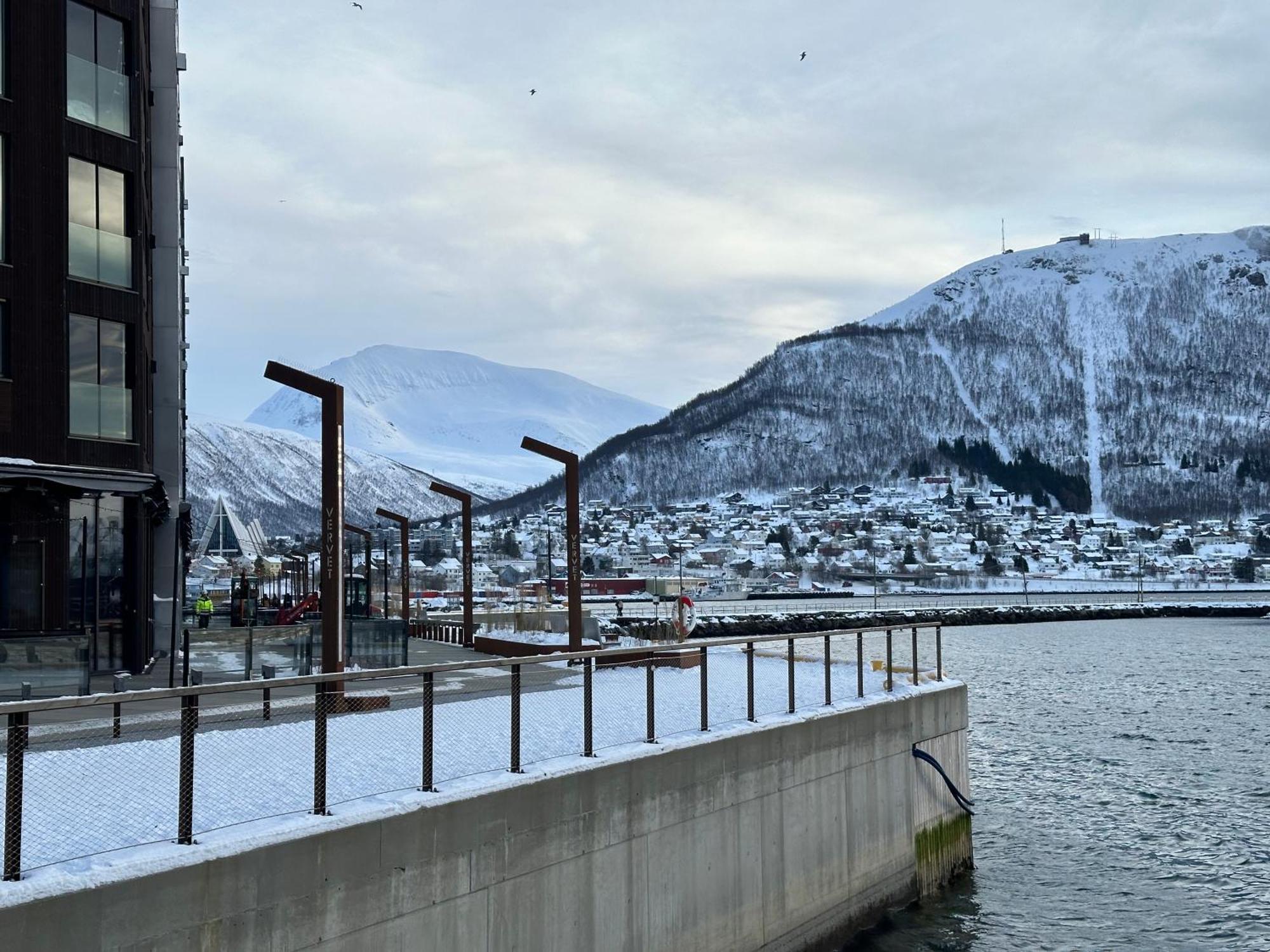 Thenorthernexplorer Penthouse Tromsø Buitenkant foto
