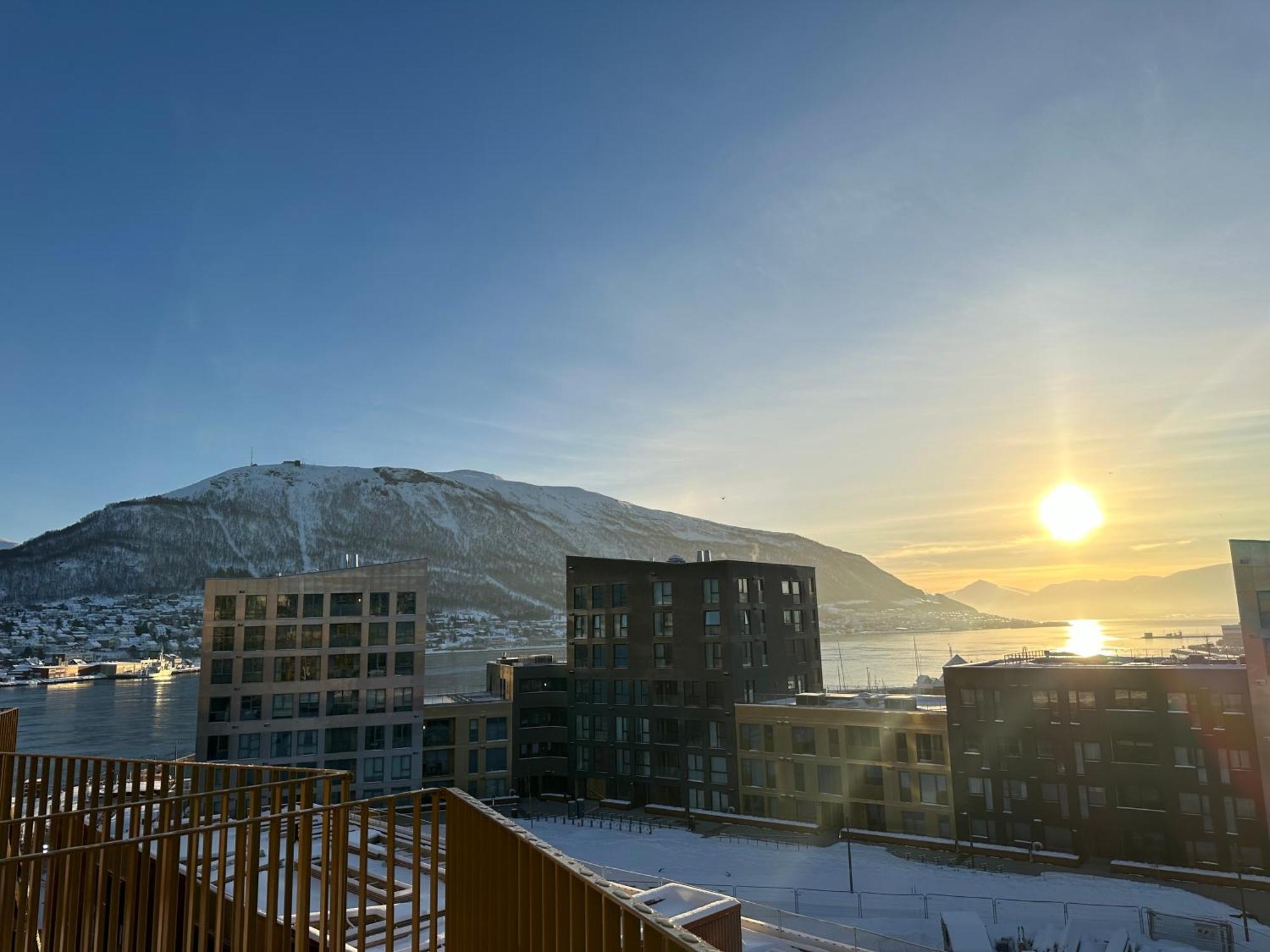 Thenorthernexplorer Penthouse Tromsø Buitenkant foto